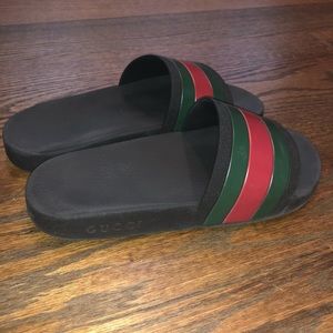 GUCCI Slides